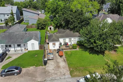 1416 Aldrich St, Houston, TX 77055