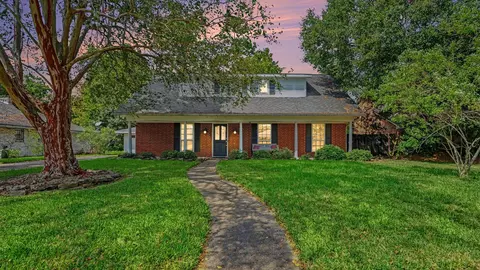 3306 Tompkins Dr, Baytown, TX 77521