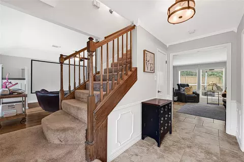 Entry Way - 5322 Ashmere Ln, Spring, TX 77379 photo 1 of 2