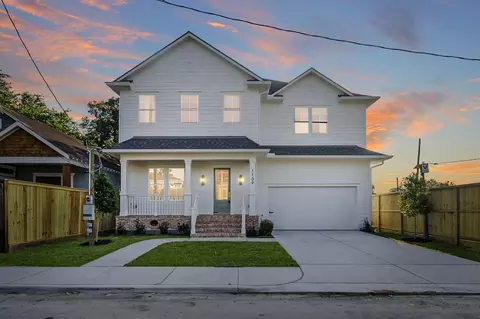 1109 Tabor St, Houston, TX 77009