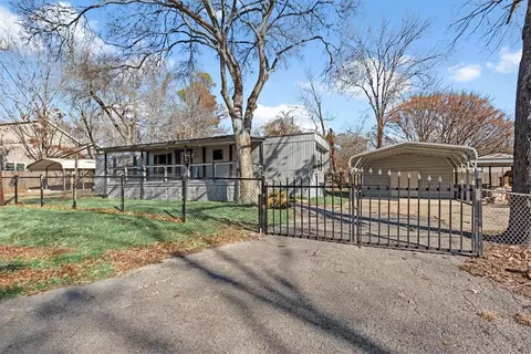 225 Rain Forest Rd, Onalaska, TX 77360 photo 1