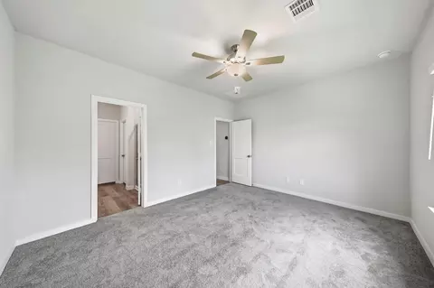 Bedroom - 302 Amy St, Angleton, TX 77515 photo 2 of 5