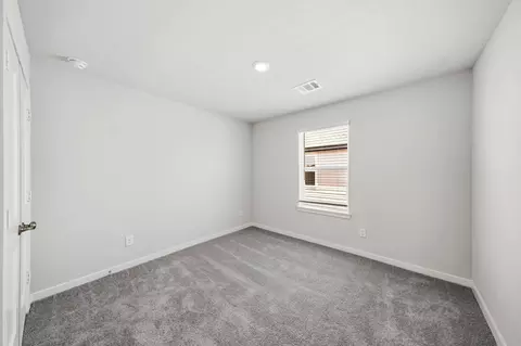 Bedroom - 302 Amy St, Angleton, TX 77515 photo 4 of 5
