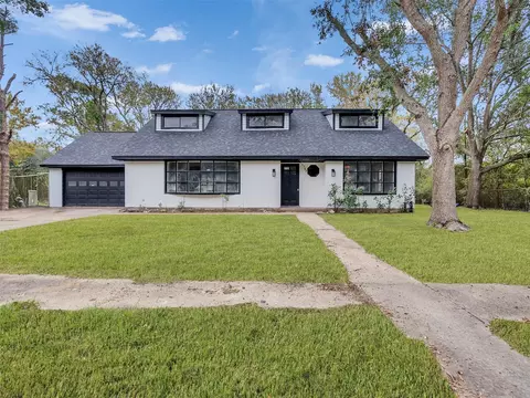 3709 Kettering Ave, Bay City, TX 77414