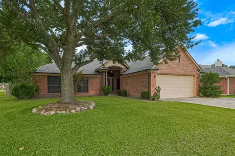 3803 Doveswood Cir, Needville, TX 77461