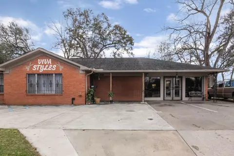 710 E Parker Rd, Houston, TX 77076