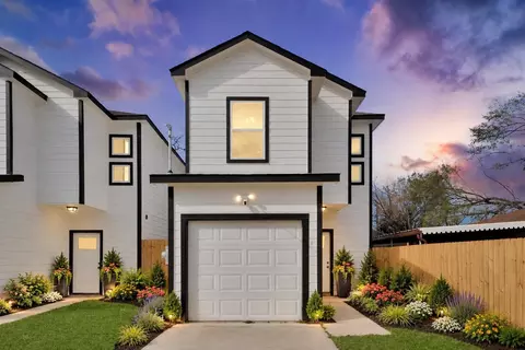 4013 Elmwood St, Houston, TX 77051