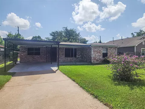 8159 Redfern Dr, Houston, TX 77033