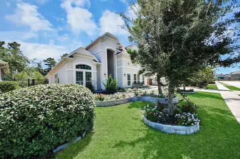 Exterior - 4035 Ashland Woods Dr, Spring, TX 77386 photo 3 of 13