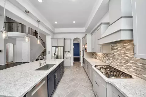 Kitchen - 4035 Ashland Woods Dr, Spring, TX 77386 photo 4 of 5