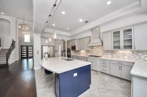 Kitchen - 4035 Ashland Woods Dr, Spring, TX 77386 photo 3 of 5