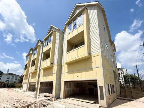 1122 W 17th St #E, Houston, TX 77008