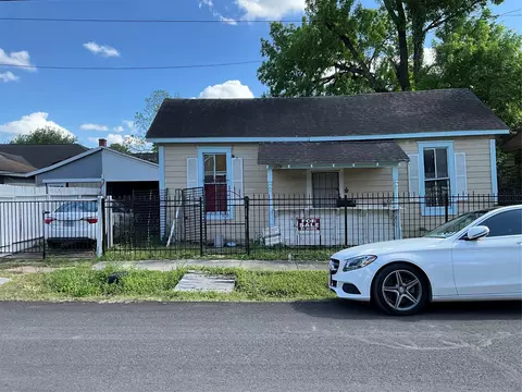 2614 Lee St, Houston, TX 77026