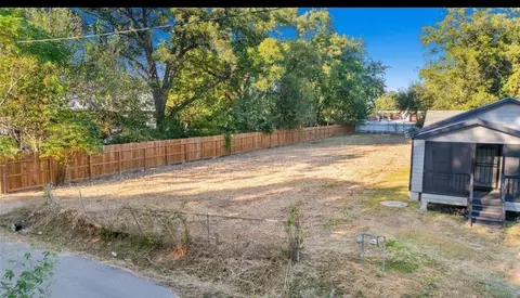 6026 Maybell St, Houston, TX 77091