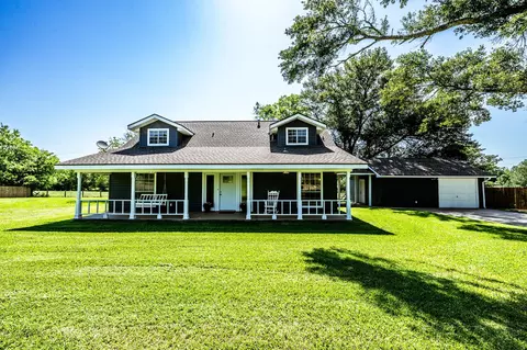 Exterior - 791 Fm 1617, Trinity, TX 75862 photo 2 of 12
