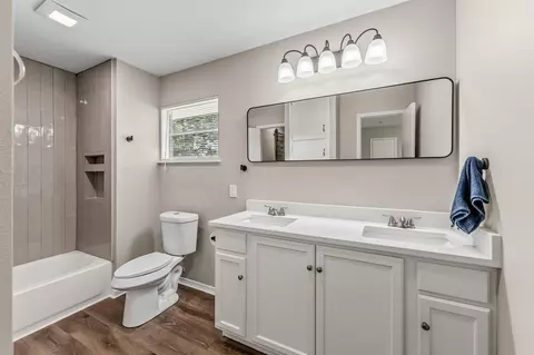 Bath - 791 Fm 1617, Trinity, TX 75862 photo 1 of 3