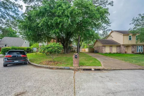 15807 Ripplewind Ln, Houston, TX 77068
