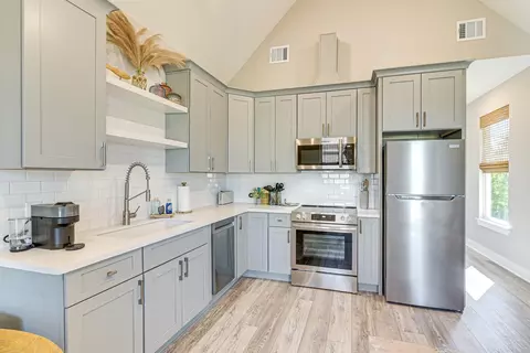 1411 30th St, Galveston, TX 77550