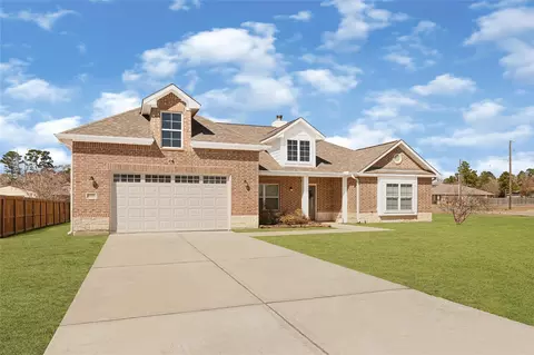 12371 N Chestnut Hills Dr, Conroe, TX 77303