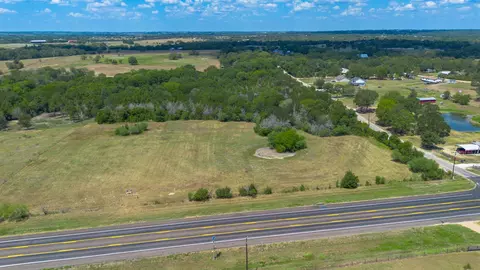 View/Area - 2805 Deer Rd, Brenham, TX 77833 photo 2 of 7