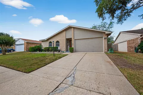 Exterior - 22815 Thadds Trl, Spring, TX 77373 photo 4 of 13