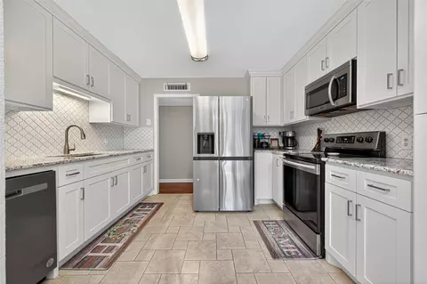 Kitchen - 22815 Thadds Trl, Spring, TX 77373 photo 1 of 5
