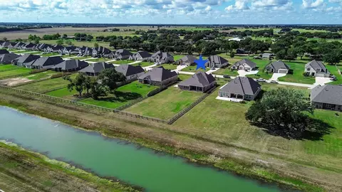 6803 Nichols Lndg, Needville, TX 77461
