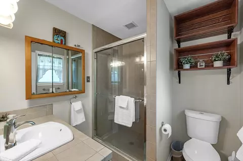Bath - 4718 Lost Oak Dr, Spring, TX 77388 photo 2 of 3