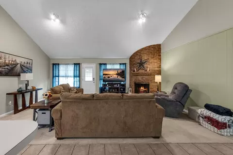 Living - 4718 Lost Oak Dr, Spring, TX 77388 photo 2 of 5