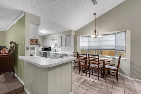 Kitchen - 4718 Lost Oak Dr, Spring, TX 77388 photo 1 of 2