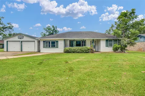 1710 Highway 332 W, Lake Jackson, TX 77566