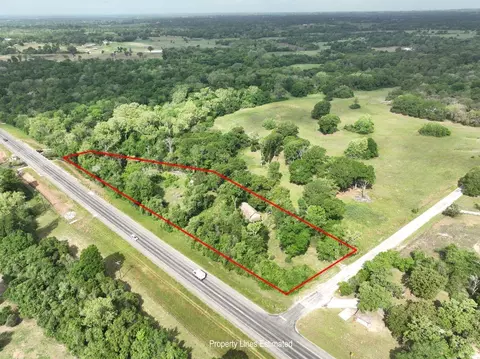4321 Gaskamp Rd, Washington, TX 77880