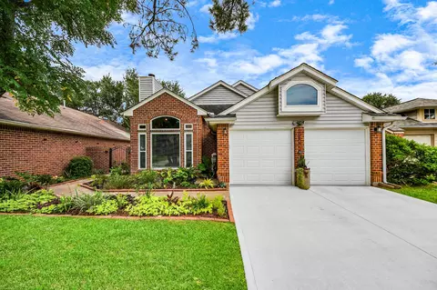 16007 Glenbrook Knoll Ln, Houston, TX 77095
