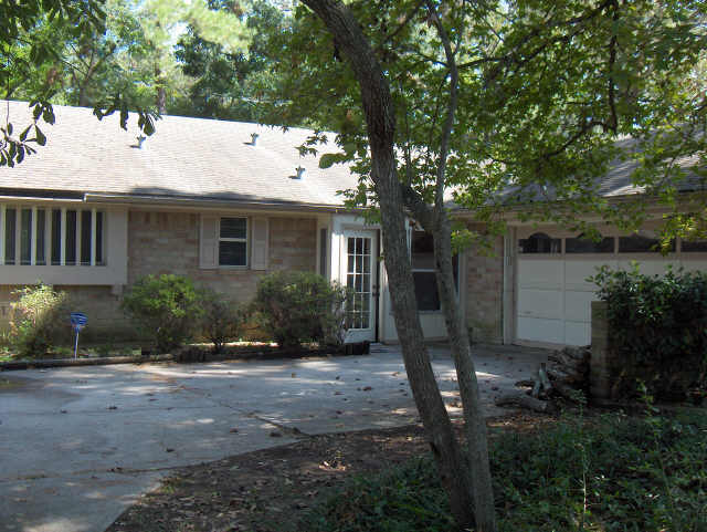 25610 Oakhurst Dr, Spring, TX 77386 photo 1