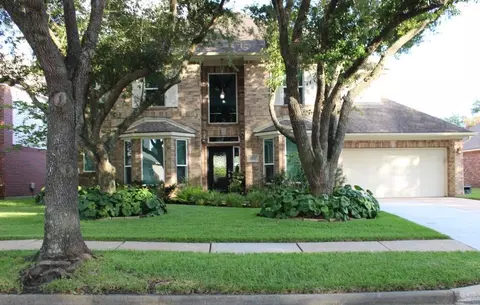 2377 Seahurst Ct, League City, TX 77573