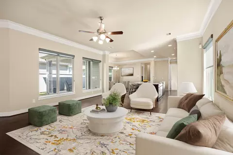 Living - 14 Kendrick Pines Blvd, Spring, TX 77389 photo 3 of 3