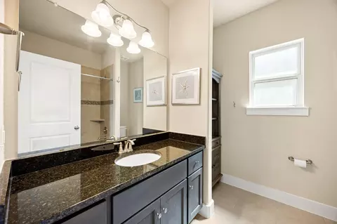 Bath - 14 Kendrick Pines Blvd, Spring, TX 77389 photo 4 of 5