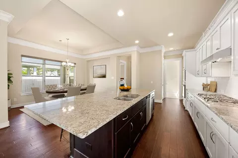 Kitchen - 14 Kendrick Pines Blvd, Spring, TX 77389 photo 2 of 2