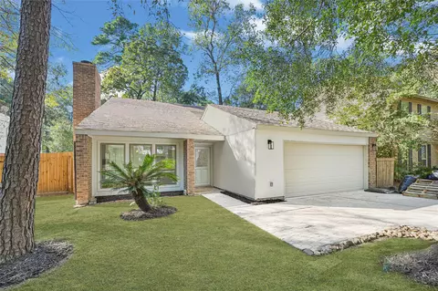 7 S Cypress Pine Dr, Spring, TX 77381