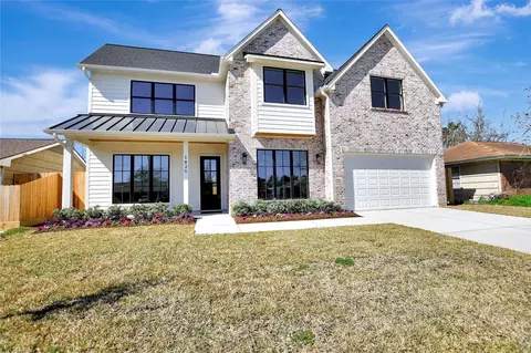 1825 Huge Oaks St, Houston, TX 77055