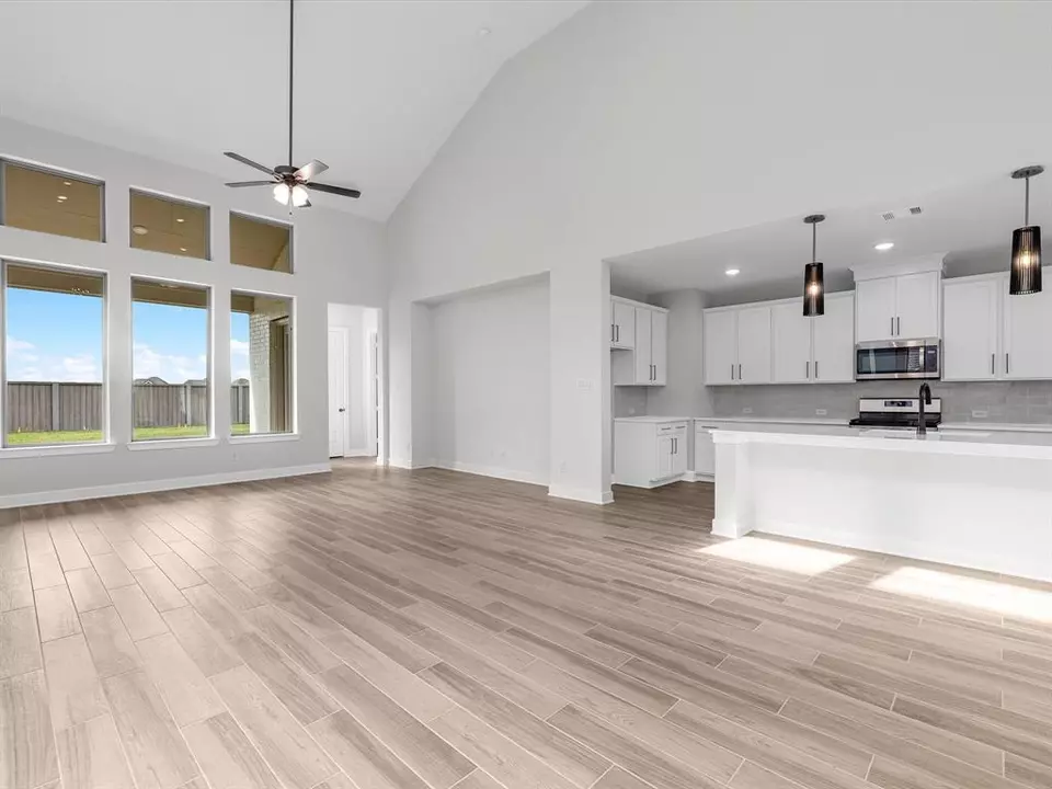 Living - 26105 N Skylight Brook Cir, Montgomery, TX 77316 photo 3 of 3