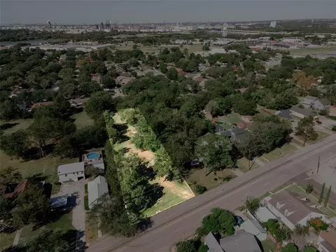 1101 N Pruett St, Baytown, TX 77520