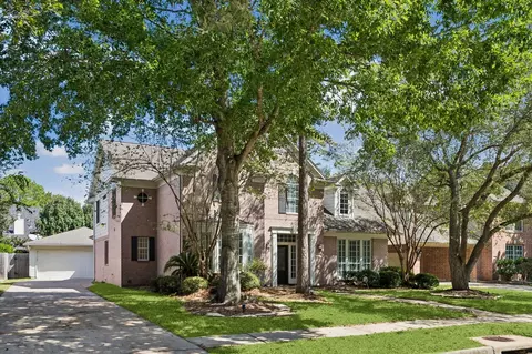 Exterior - 4707 Stackstone Ln, Katy, TX 77450 photo 2 of 7