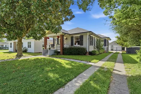 4524 Avenue O 12, Galveston, TX 77551
