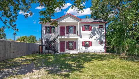 3117 E Crosstimbers St, Houston, TX 77093