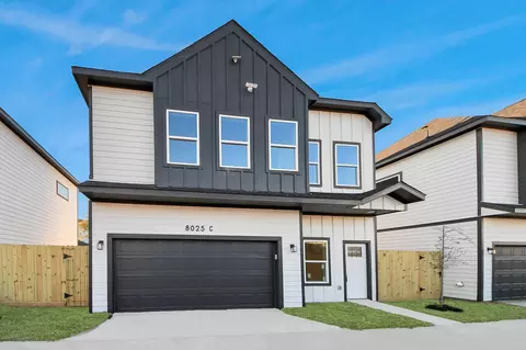 8025 Peachtree St #C, Houston, TX 77016