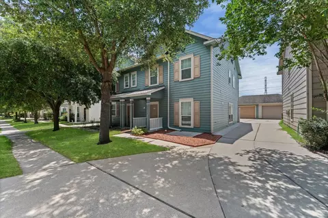 16775 Mammoth Springs Dr, Houston, TX 77095