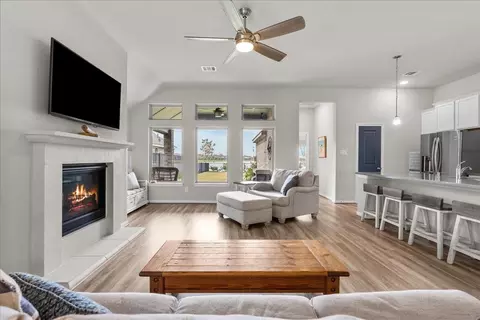 2417 Arbor Edge Xing, La Marque, TX 77568