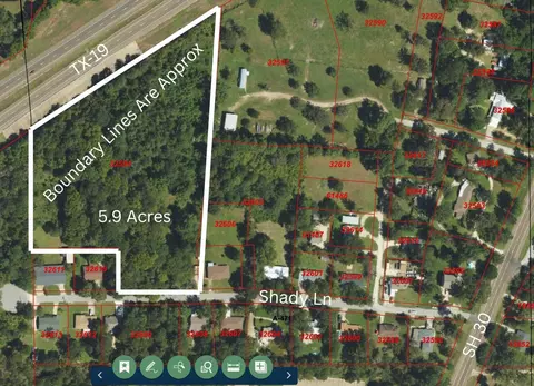 4414 Shady Ln, Huntsville, TX 77320