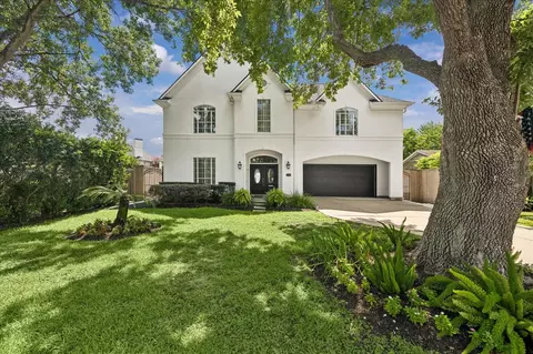1110 Anderson St, Bellaire, TX 77401